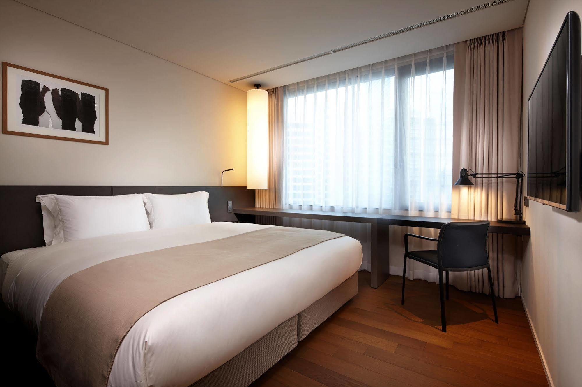 Shilla Stay Mapo Hongdae Seoul Bagian luar foto